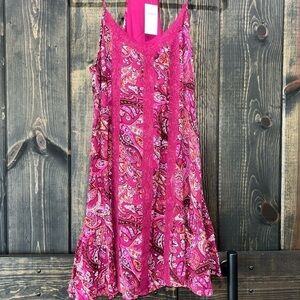 Hollister Mini Dress XS NWT Floral Paisley Lace Boho‎ Flowy Racerback Pink